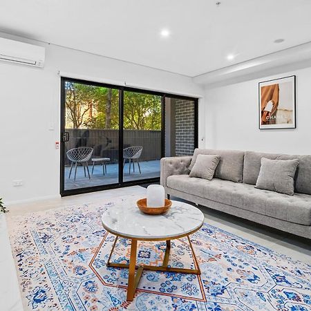 Urban Oasis In Heart Of Homebush Sydney Bagian luar foto
