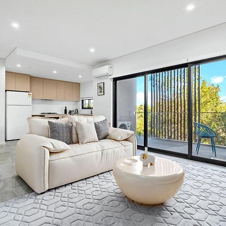 Urban Oasis In Heart Of Homebush Sydney Bagian luar foto