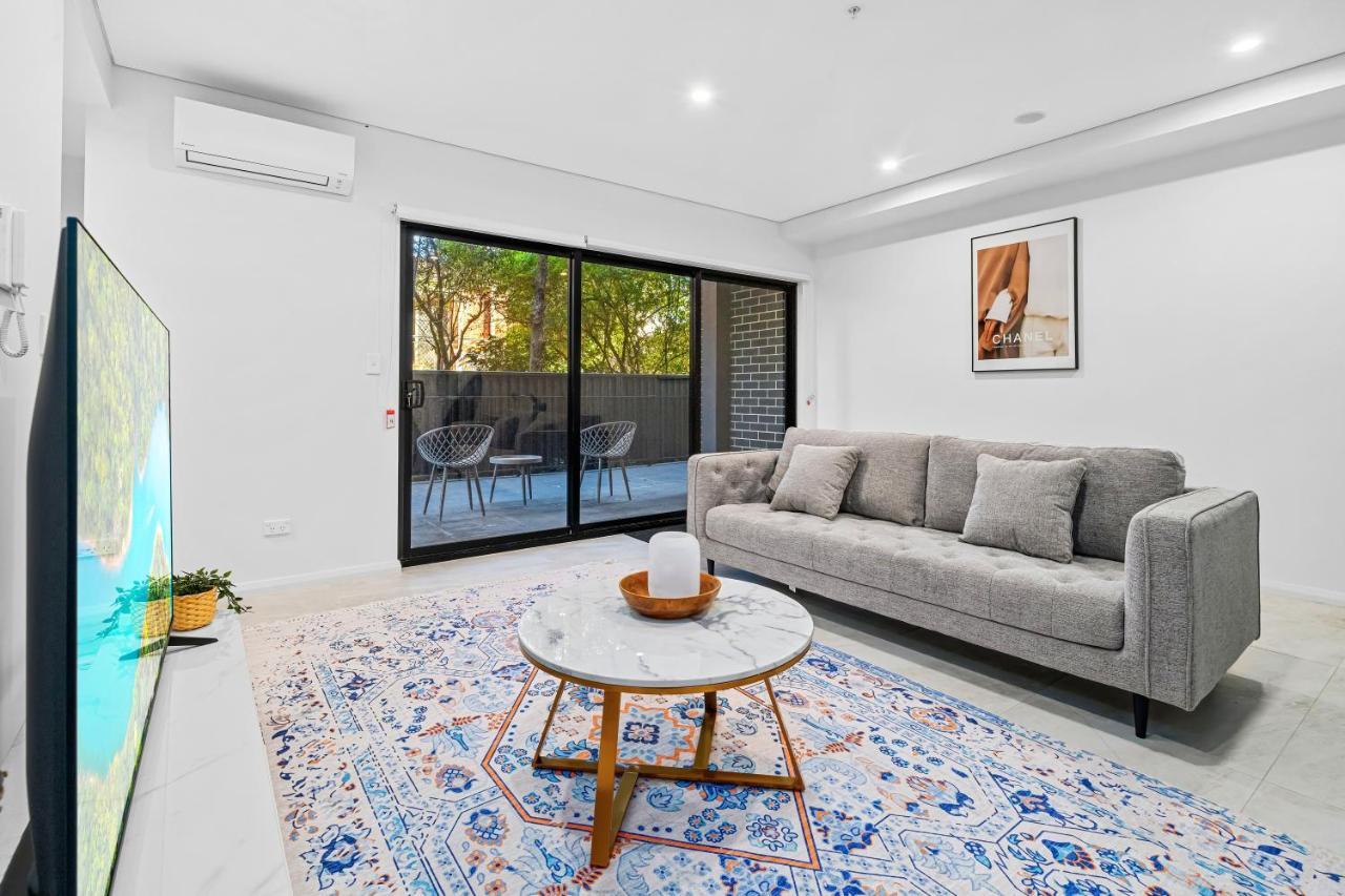 Urban Oasis In Heart Of Homebush Sydney Bagian luar foto