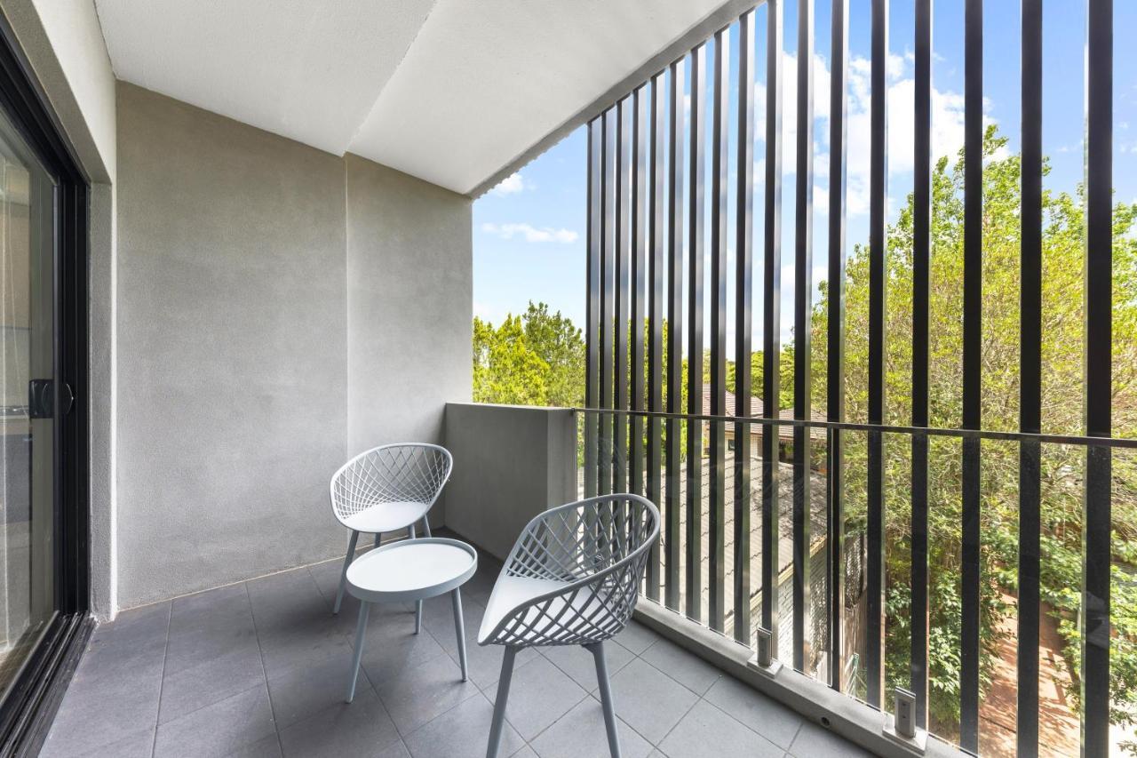 Urban Oasis In Heart Of Homebush Sydney Bagian luar foto