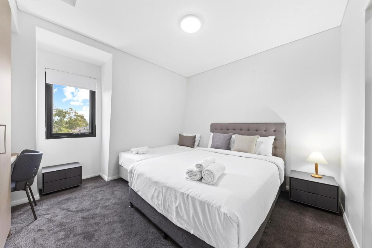 Urban Oasis In Heart Of Homebush Sydney Bagian luar foto
